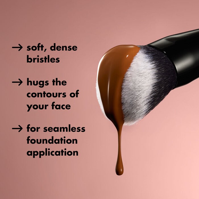 https://www.elfcosmetics.com/dw/image/v2/BBXC_PRD/on/demandware.static/-/Sites-elf-master/default/dw731fc754/2025/SmoothSwipeFoundationBrush/81456_Closed_V2_R.jpg?sfrm=png&sw=700&q=90&strip=false