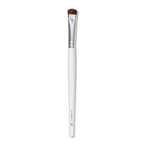 https://www.elfcosmetics.com/dw/image/v2/BBXC_PRD/on/demandware.static/-/Sites-elf-master/default/dw1cadaa50/1825_SmudgeBrush_whitewebA.jpg?sw=208&q=60&strip=false