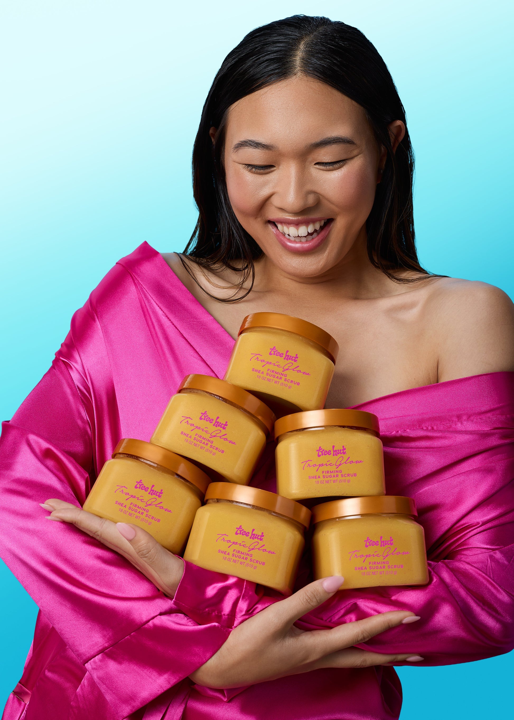 https://cdn.shopify.com/s/files/1/0543/1594/2065/files/TH_CoreRebrand_TropicGlow_SheaSugarScrub_InHand_0325_5x7_426a0464-ae3e-4f3d-a40c-6e514f0de806.jpg?v=1776458879