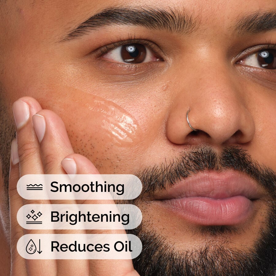 https://theordinary.com/dw/image/v2/BFKJ_PRD/on/demandware.static/-/Sites-deciem-master/default/dw51b196c5/Images/products/The%20Ordinary/application/ord-niacinamide-10-zic-1-model-application-with-benefits.jpg?sw=900&sh=900&sm=fit